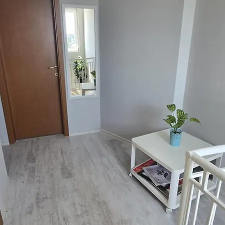 Apartament New 3room Maisonette In Sunny Day 3 Sunny *
