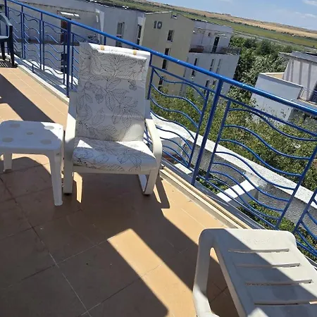 New 3room Maisonette In Sunny Day 3 Sunny Апартаменты