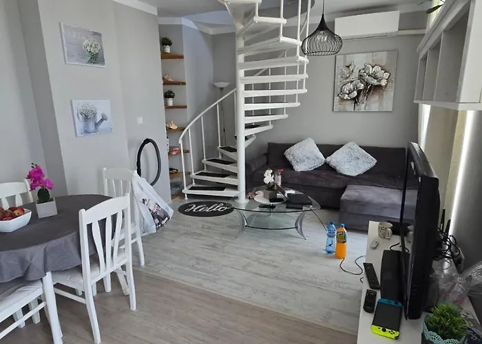 New 3room Maisonette In Sunny Day 3 Sunny *